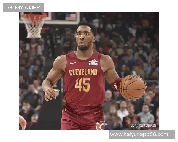 米切尔盛赞泰森的努力与进步期待他未来更辉煌的表现 米切尔盛赞泰森的努力与进步期待他未来更辉煌的表现