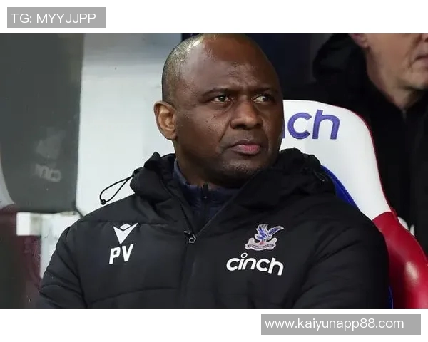 热那亚总监离任主帅维埃拉今日仍将带队训练面临挑战