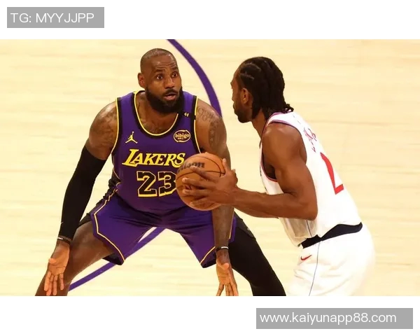 詹姆斯谈保罗回归洛杉矶希望他与家人共享快乐时光 詹姆斯谈保罗回归洛杉矶希望他与家人共享快乐时光