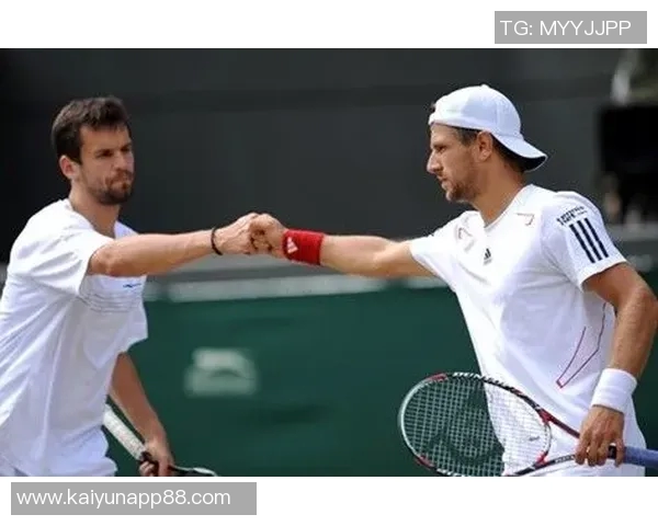 吉莱斯皮分享奥特教练的激励之道鼓励球员自信大胆展现自我 吉莱斯皮分享奥特教练的激励之道鼓励球员自信大胆展现自我