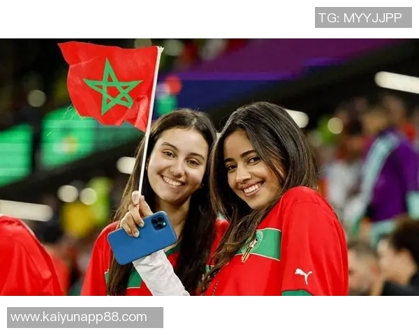 恩比德分享穿弗拉门戈球衣照片妻子巴西名模为其点赞引热议 恩比德分享穿弗拉门戈球衣照片妻子巴西名模为其点赞引热议